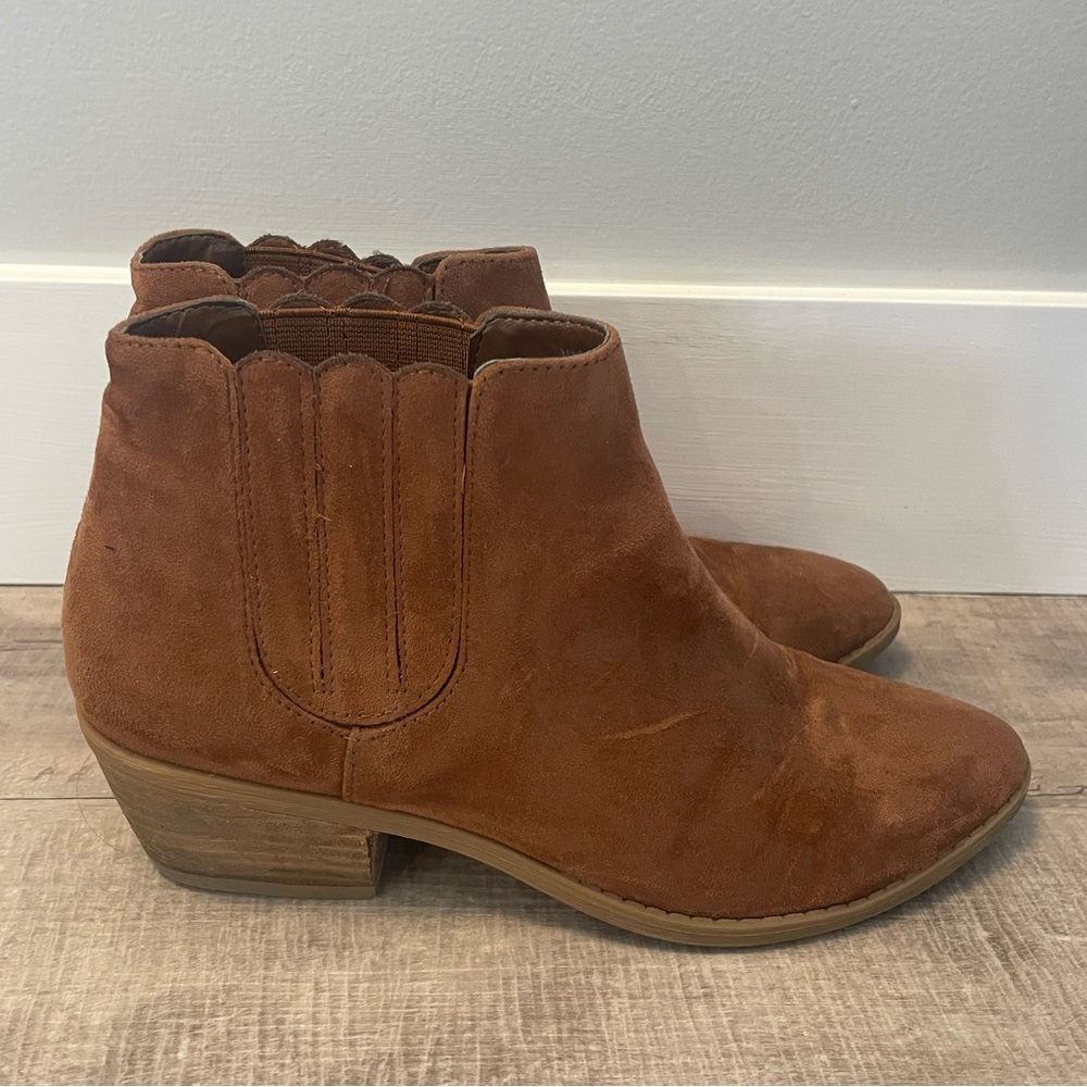 Call it Spring Booties - Picture 3 of 4